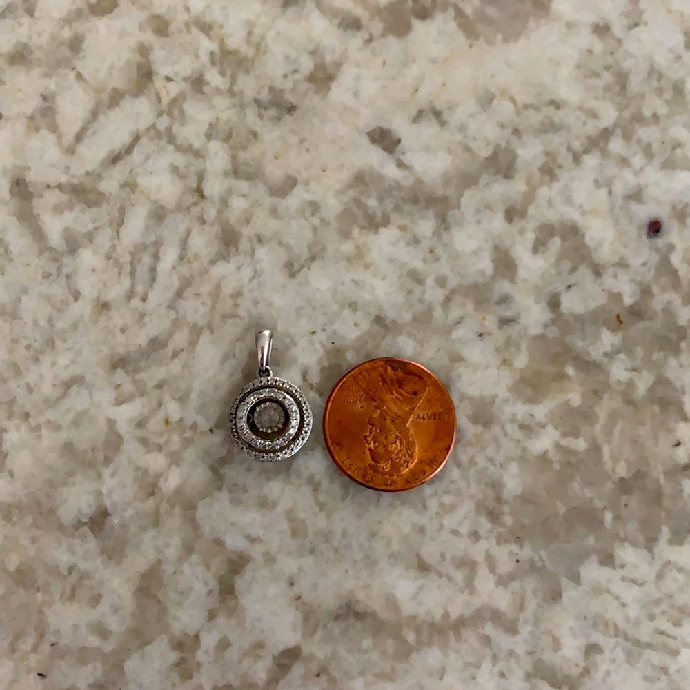 Beautiful diamond pendant